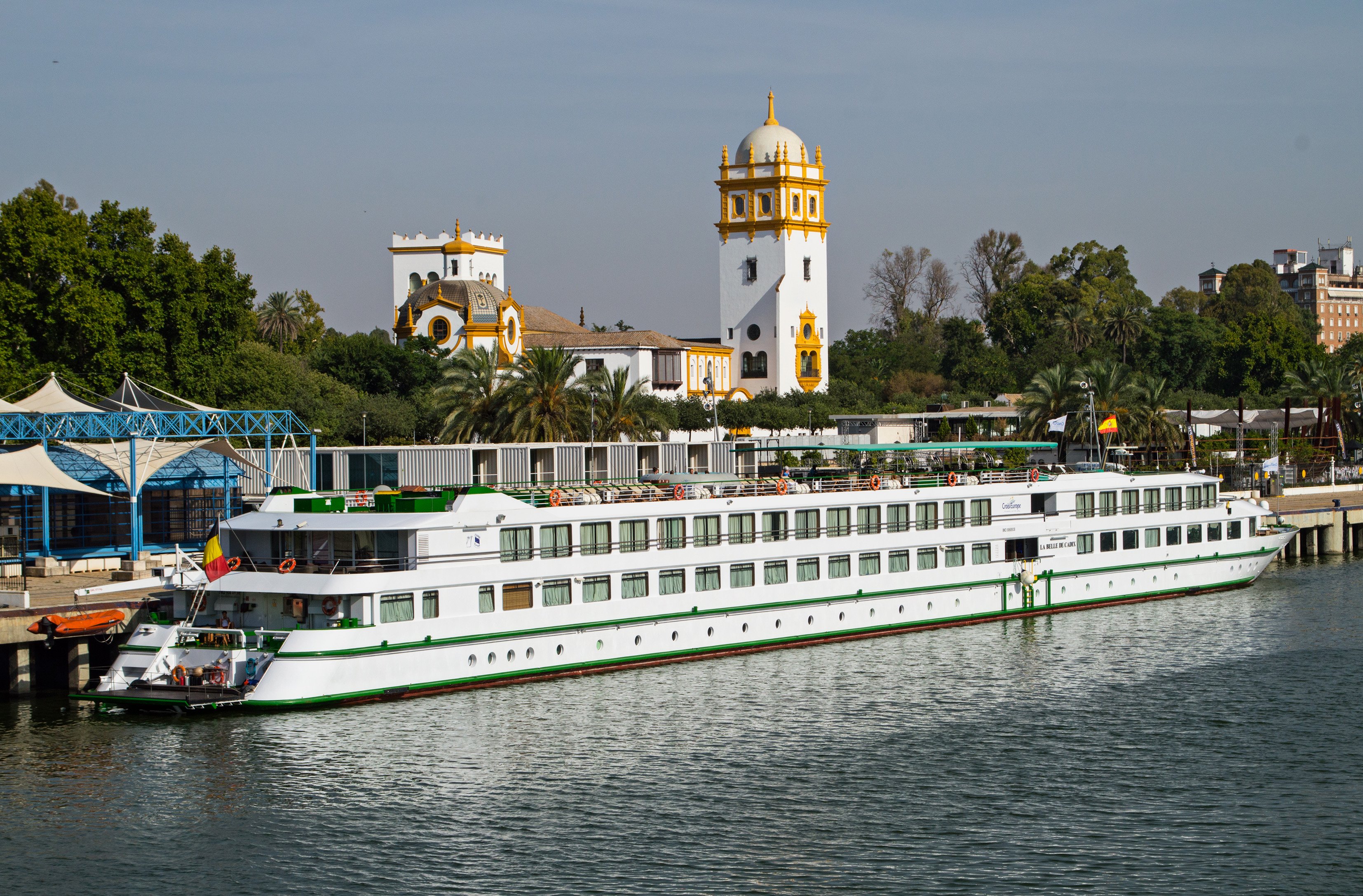 belle-de-cadix-in-seville-2