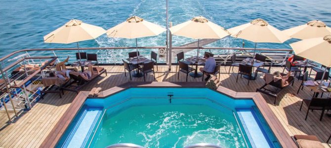 Paisajes exóticos y culturas milenarias entre Singapur y Phuket con CroisiEurope